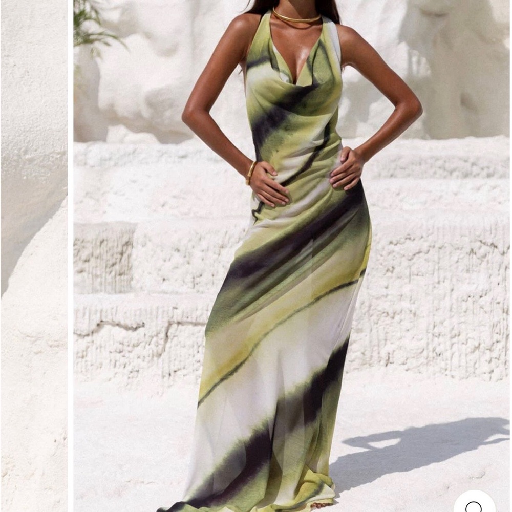 Backless Maxi Green Dress
